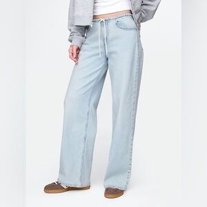 NWT! GAP Mid Rise Easy '90s Loose Jeans - Size 29/8 🩷